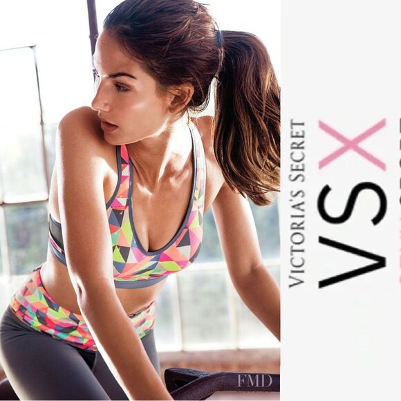 Victoria's Secret VSX | Rainbow Geometric Knockout Capris | Size Medium - Picture 1 of 12